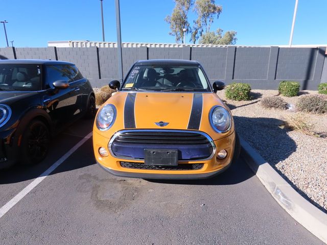 2016 MINI Cooper Hardtop Base