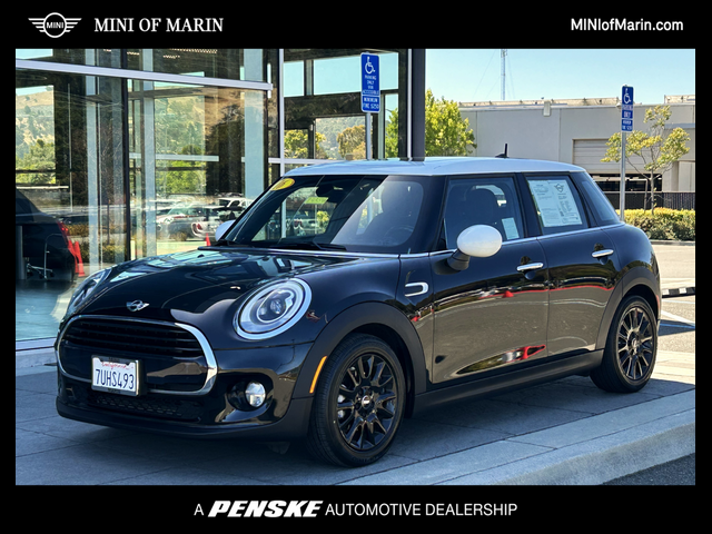 2016 MINI Cooper Hardtop Base