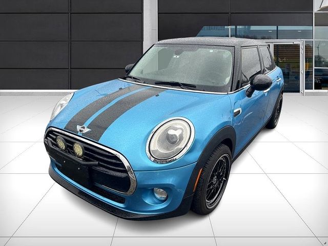 2016 MINI Cooper Hardtop Base