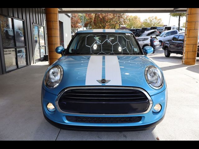 2016 MINI Cooper Hardtop Base