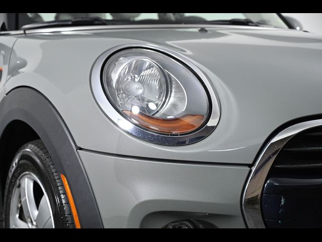 2016 MINI Cooper Hardtop Base