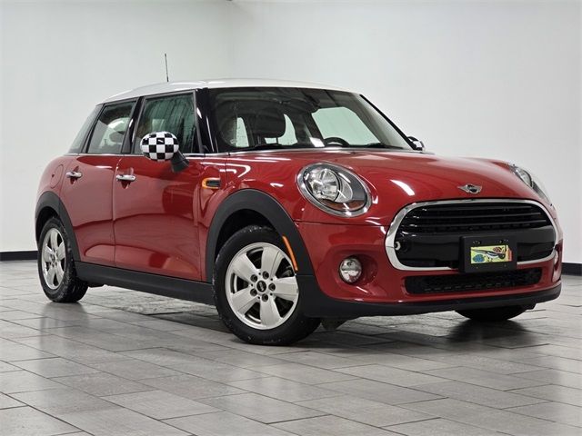 2016 MINI Cooper Hardtop Base