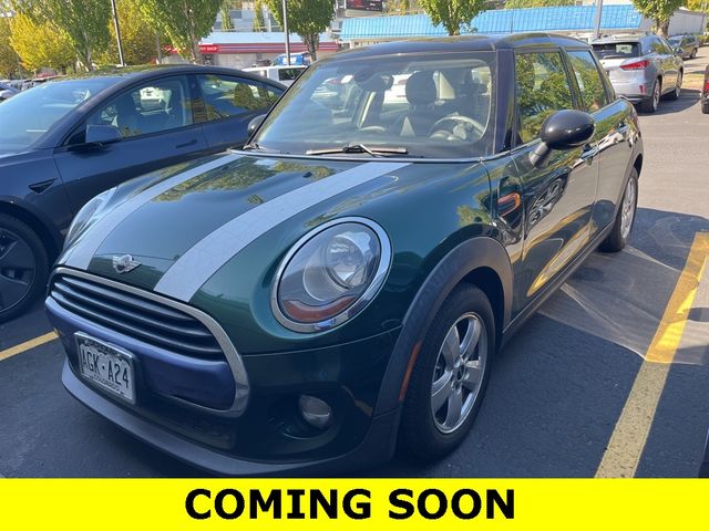 2016 MINI Cooper Hardtop Base