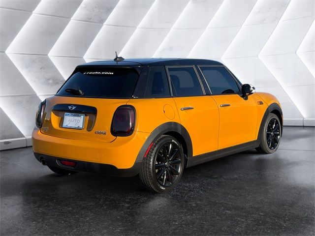 2016 MINI Cooper Hardtop Base