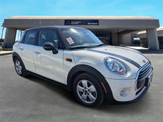 2016 MINI Cooper Hardtop Base