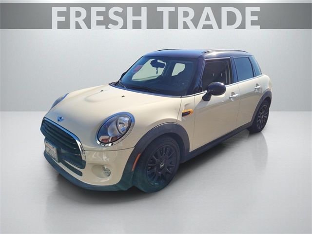 2016 MINI Cooper Hardtop Base