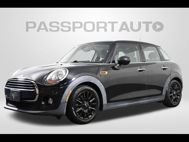 2016 MINI Cooper Hardtop Base