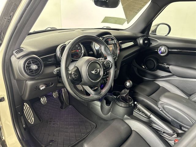 2016 MINI Cooper Hardtop Base