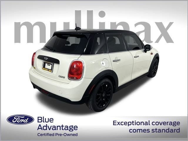 2016 MINI Cooper Hardtop Base