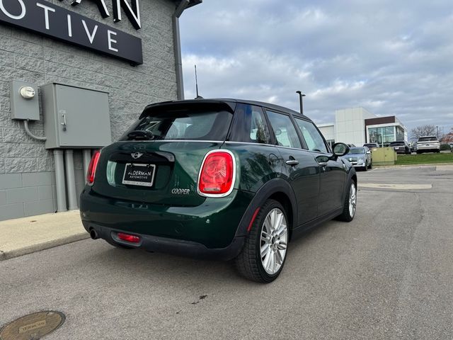 2016 MINI Cooper Hardtop Base