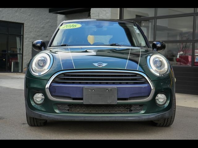 2016 MINI Cooper Hardtop Base