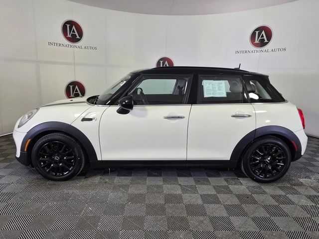 2016 MINI Cooper Hardtop Base