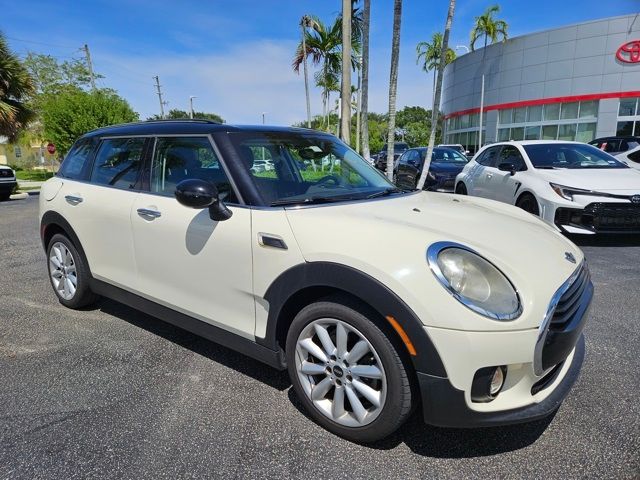 2016 MINI Cooper Clubman Base