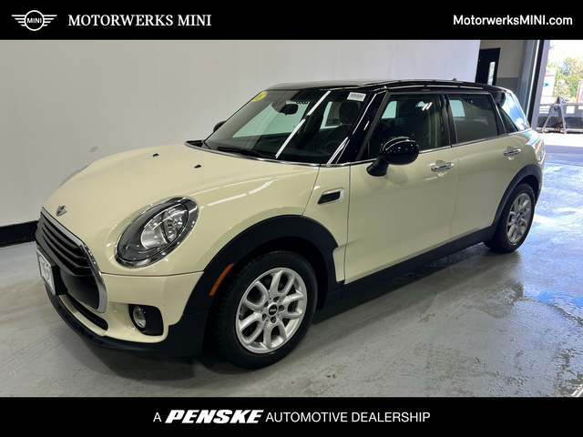 2016 MINI Cooper Clubman Base