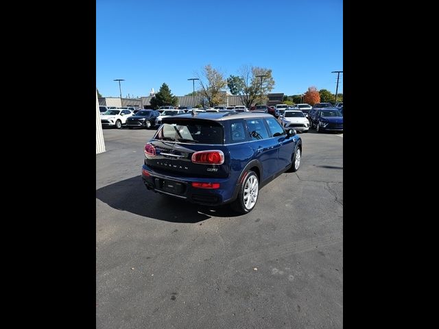 2016 MINI Cooper Clubman Base