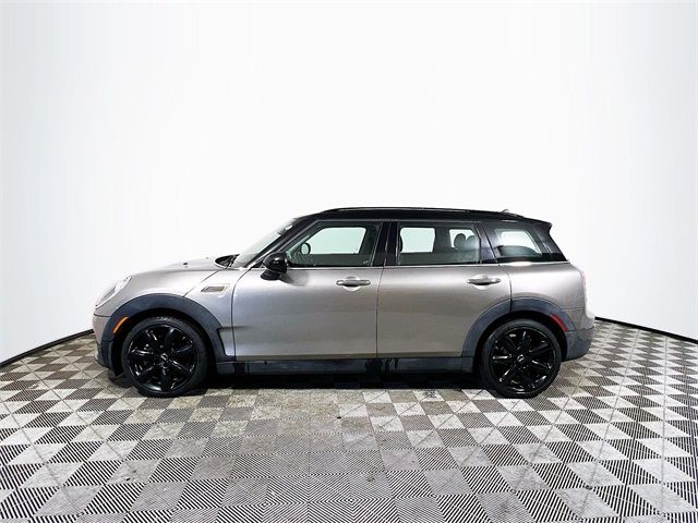 2016 MINI Cooper Clubman Base