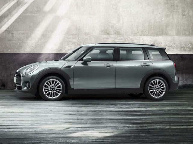 2016 MINI Cooper Clubman Base