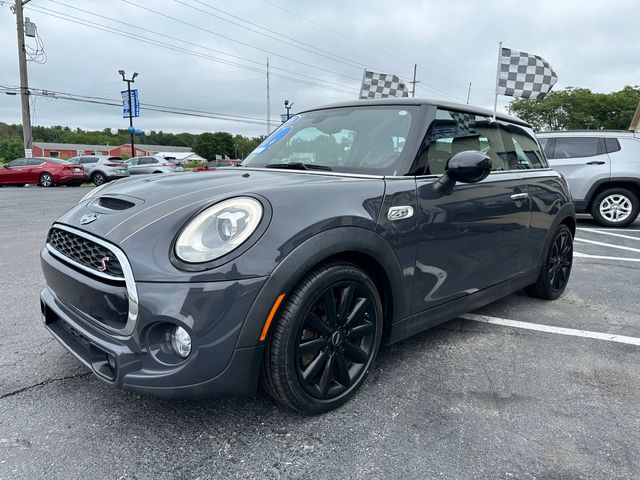 2016 MINI Cooper Hardtop S