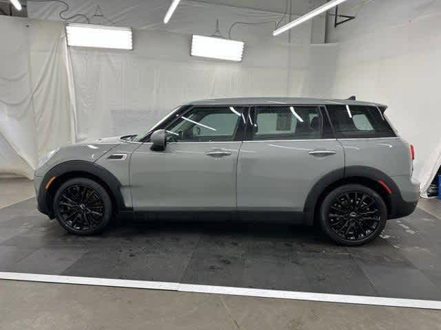 2016 MINI Cooper Clubman Base