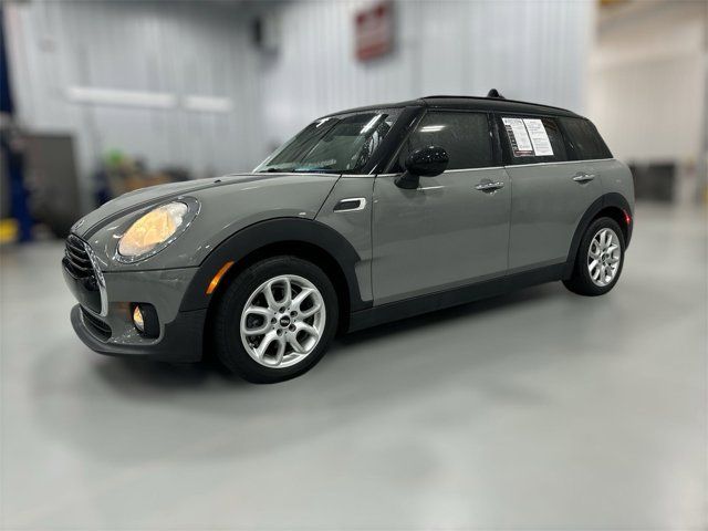 2016 MINI Cooper Clubman Base