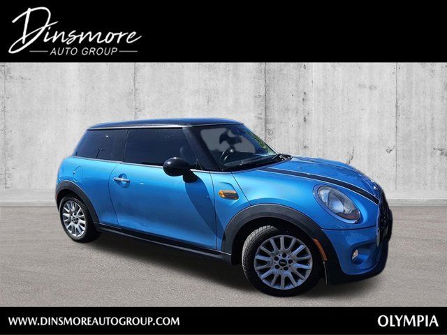 2016 MINI Cooper Hardtop Base