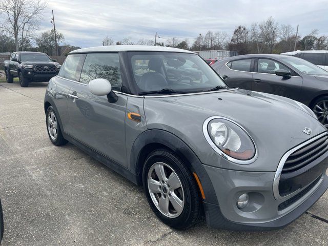 2016 MINI Cooper Hardtop Base