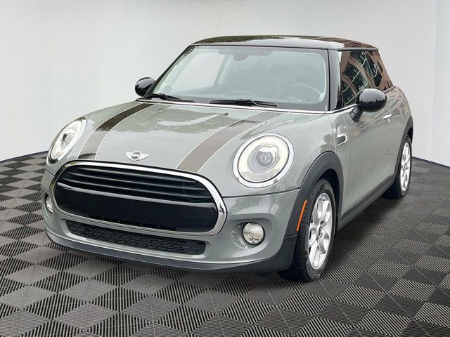 2016 MINI Cooper Hardtop Base