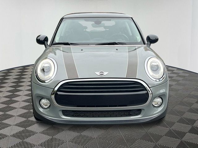 2016 MINI Cooper Hardtop Base