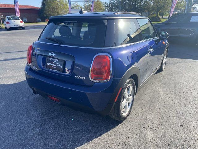 2016 MINI Cooper Hardtop Base