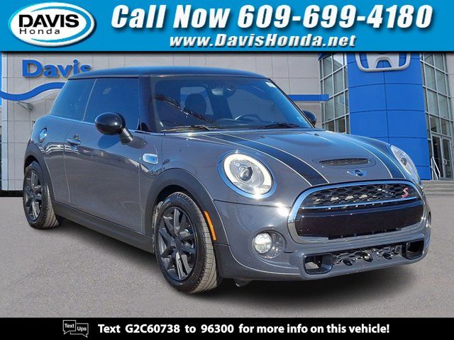 2016 MINI Cooper Hardtop S