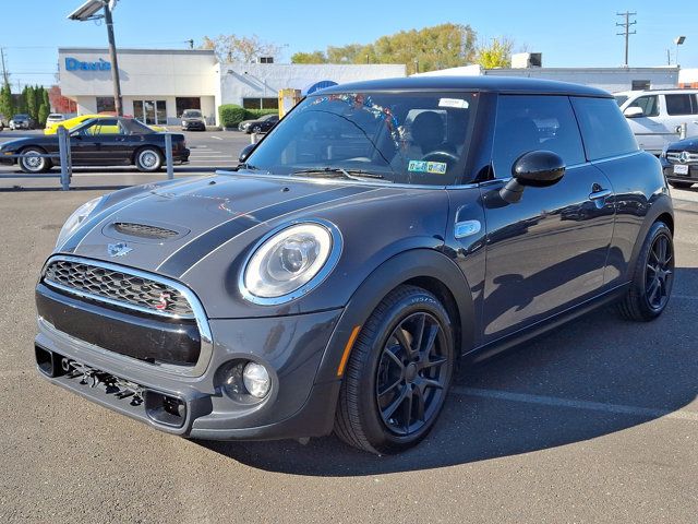 2016 MINI Cooper Hardtop S