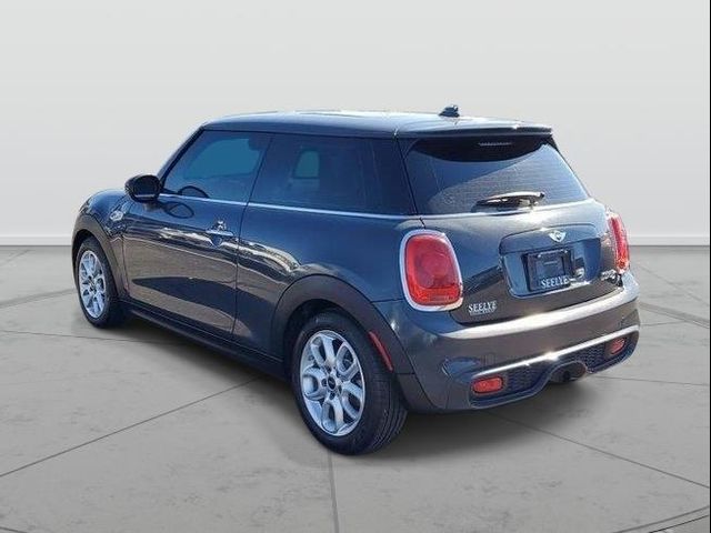 2016 MINI Cooper Hardtop S