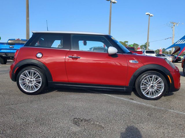 2016 MINI Cooper Hardtop S