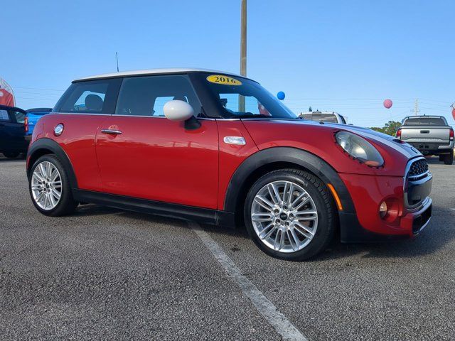 2016 MINI Cooper Hardtop S