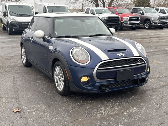 2016 MINI Cooper Hardtop S