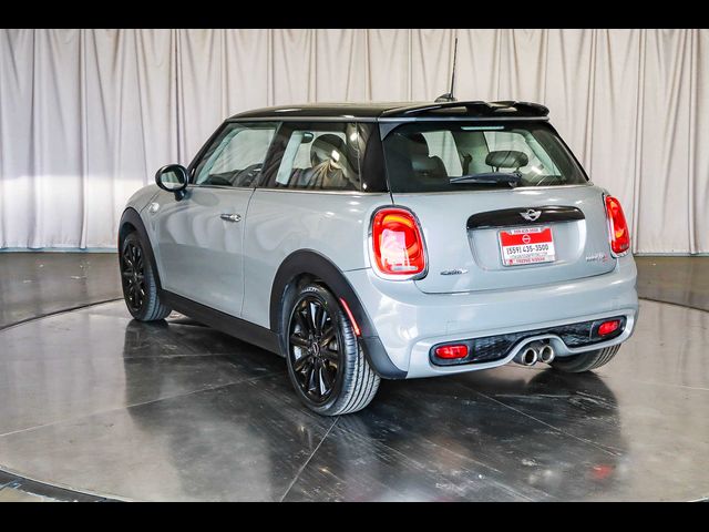 2016 MINI Cooper Hardtop S