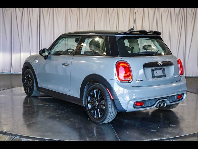 2016 MINI Cooper Hardtop S