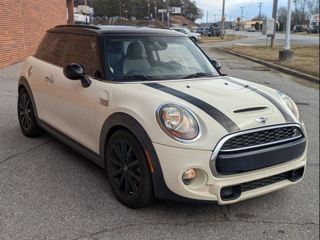 2016 MINI Cooper Hardtop S