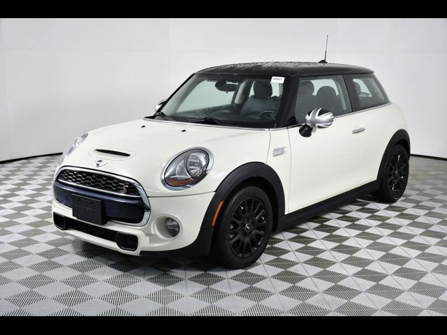 2016 MINI Cooper Hardtop S