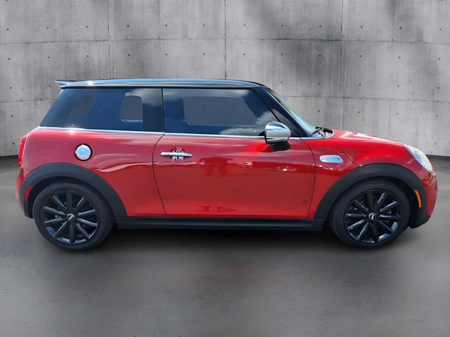 2016 MINI Cooper Hardtop S