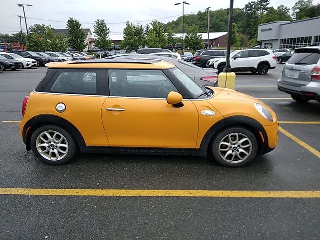 2016 MINI Cooper Hardtop S