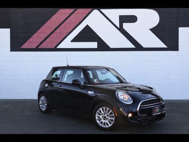 2016 MINI Cooper Hardtop S