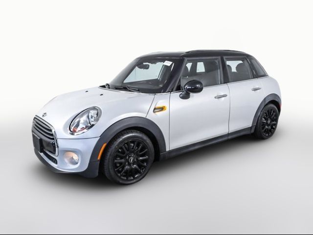 2016 MINI Cooper Hardtop Base