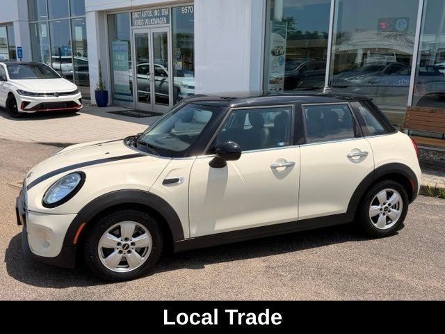 2016 MINI Cooper Hardtop Base