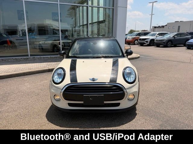 2016 MINI Cooper Hardtop Base
