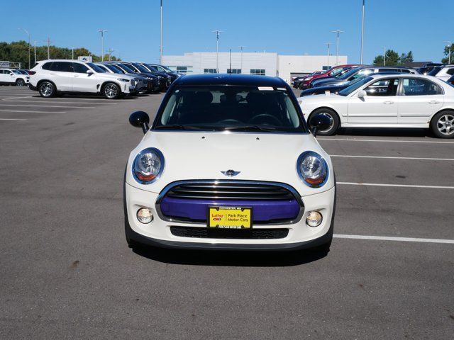 2016 MINI Cooper Hardtop Base