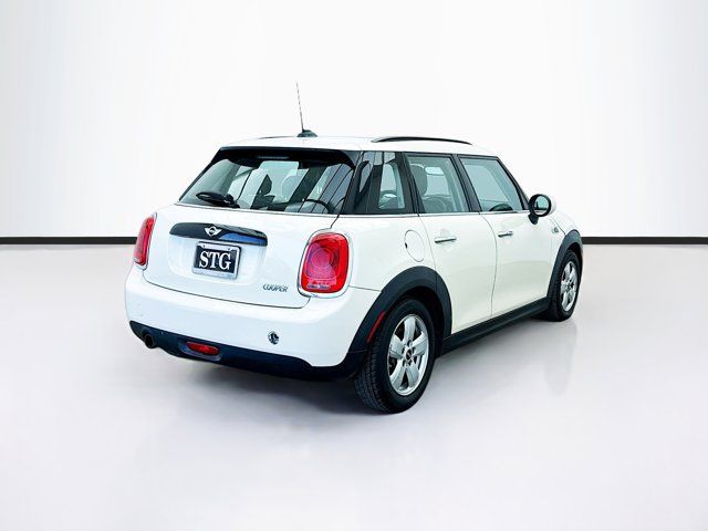 2016 MINI Cooper Hardtop Base