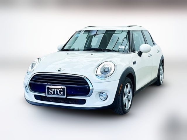 2016 MINI Cooper Hardtop Base