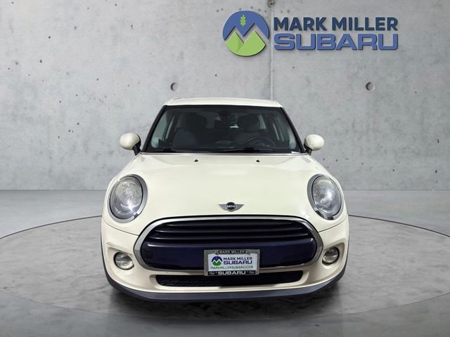 2016 MINI Cooper Hardtop Base