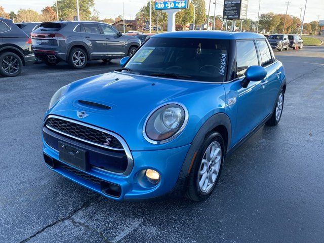 2016 MINI Cooper Hardtop S